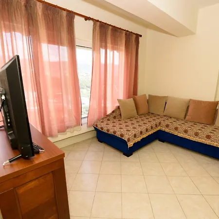 Vasili's Family Apartament *
